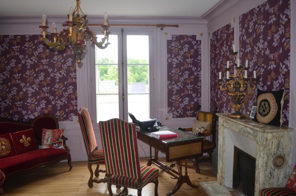 생-시르-쉬르-르와르 Lit En Loire B&B 외부 사진
